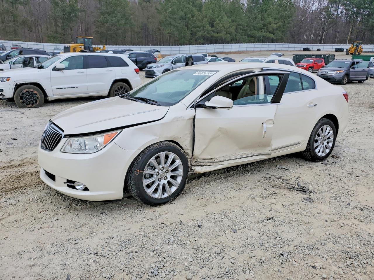 BUICK LACROSSE 2013