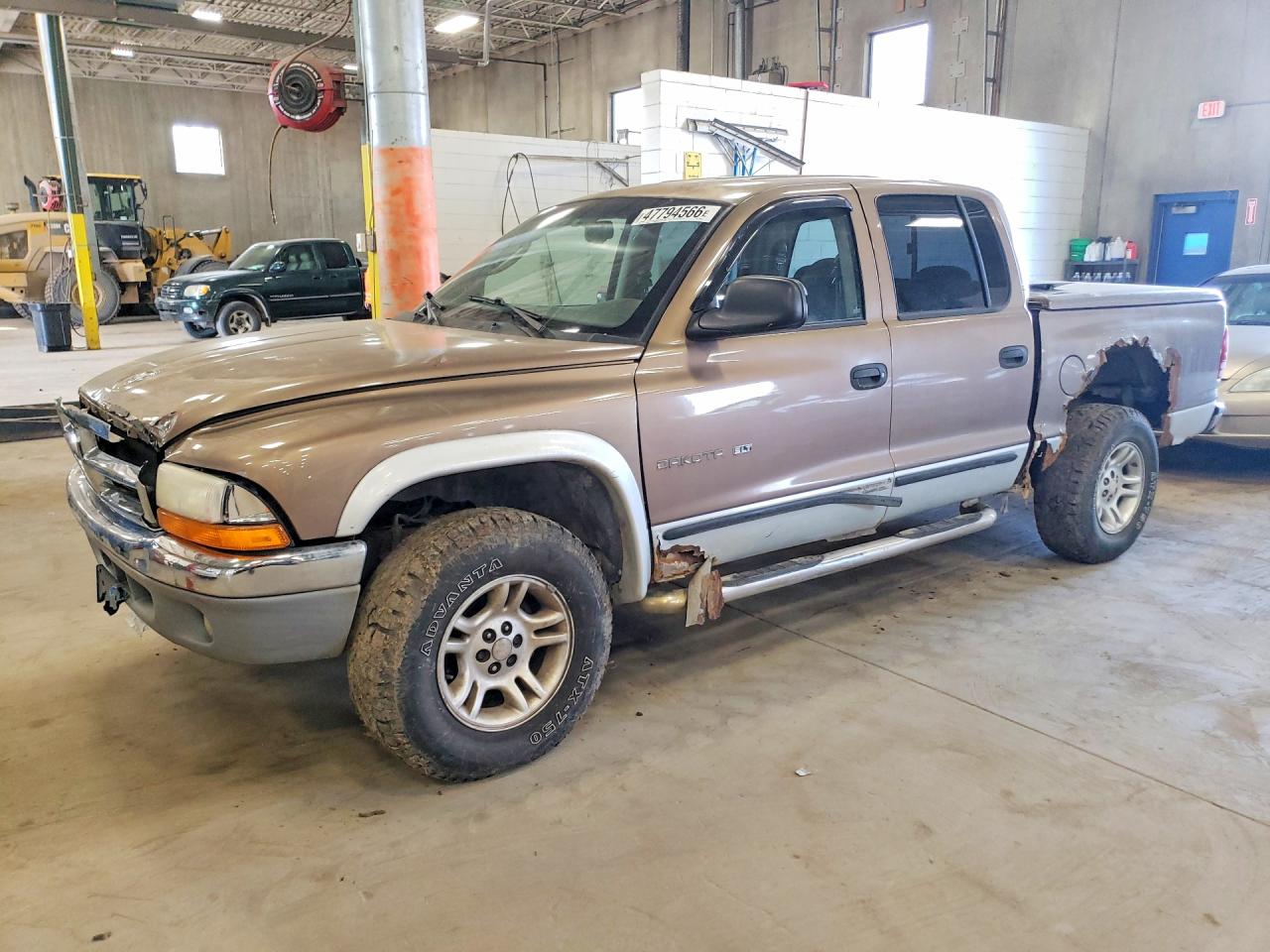 DODGE DAKOTA 2001