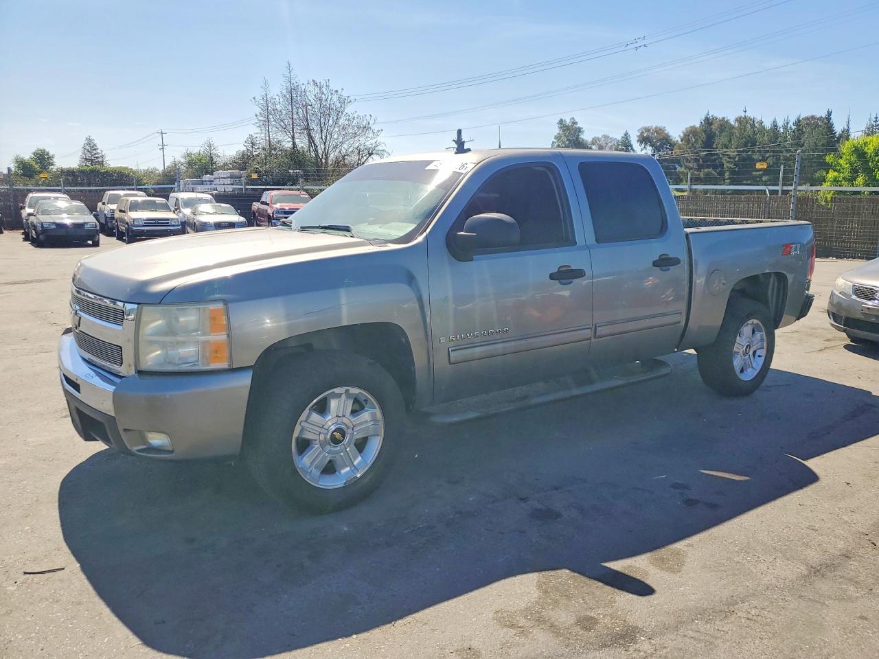 CHEVROLET SILVERADO 2009