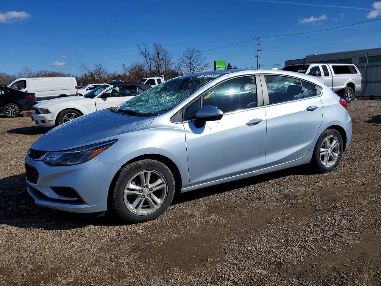 CHEVROLET CRUZE 2017