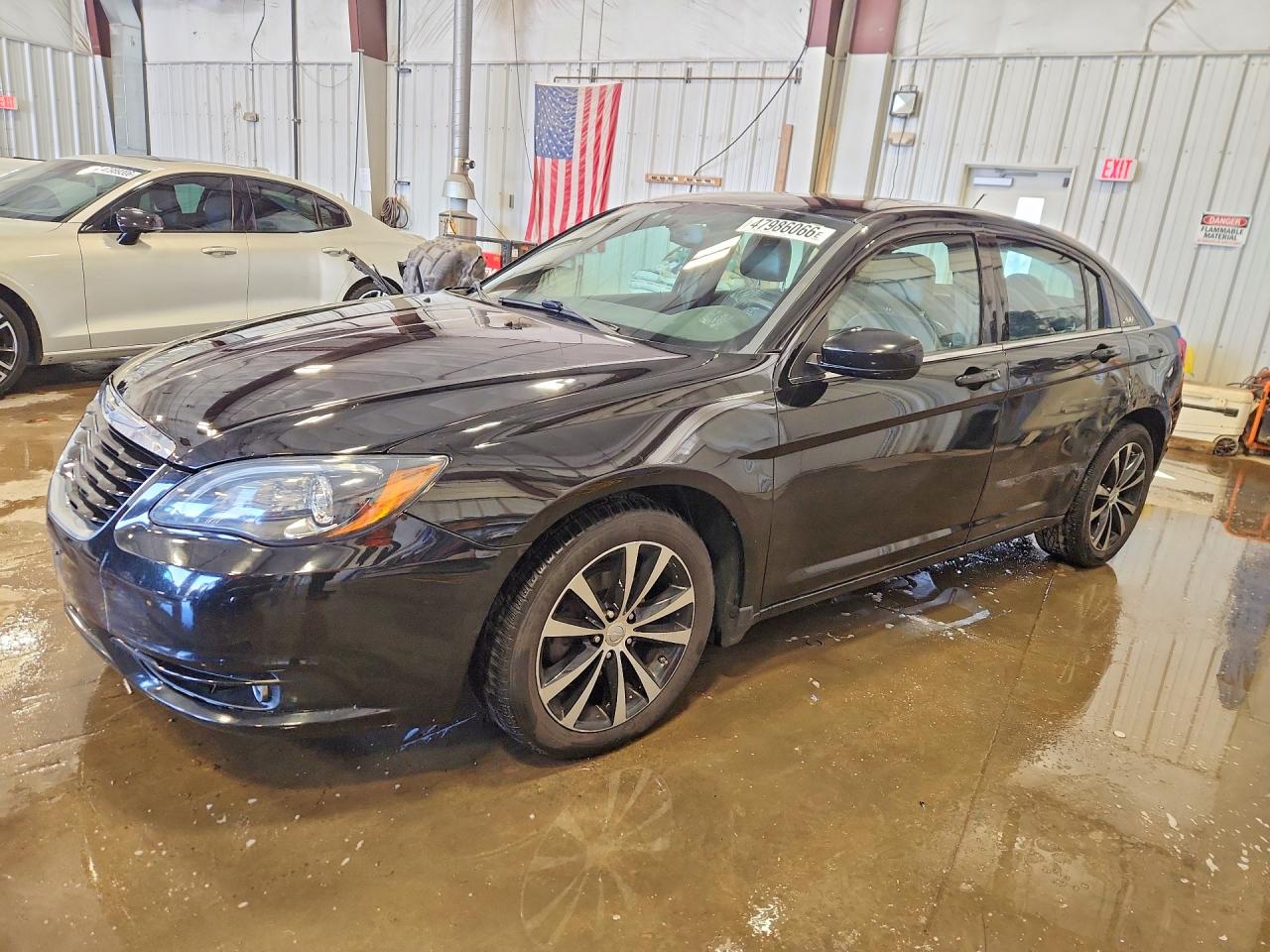 CHRYSLER 200 2012