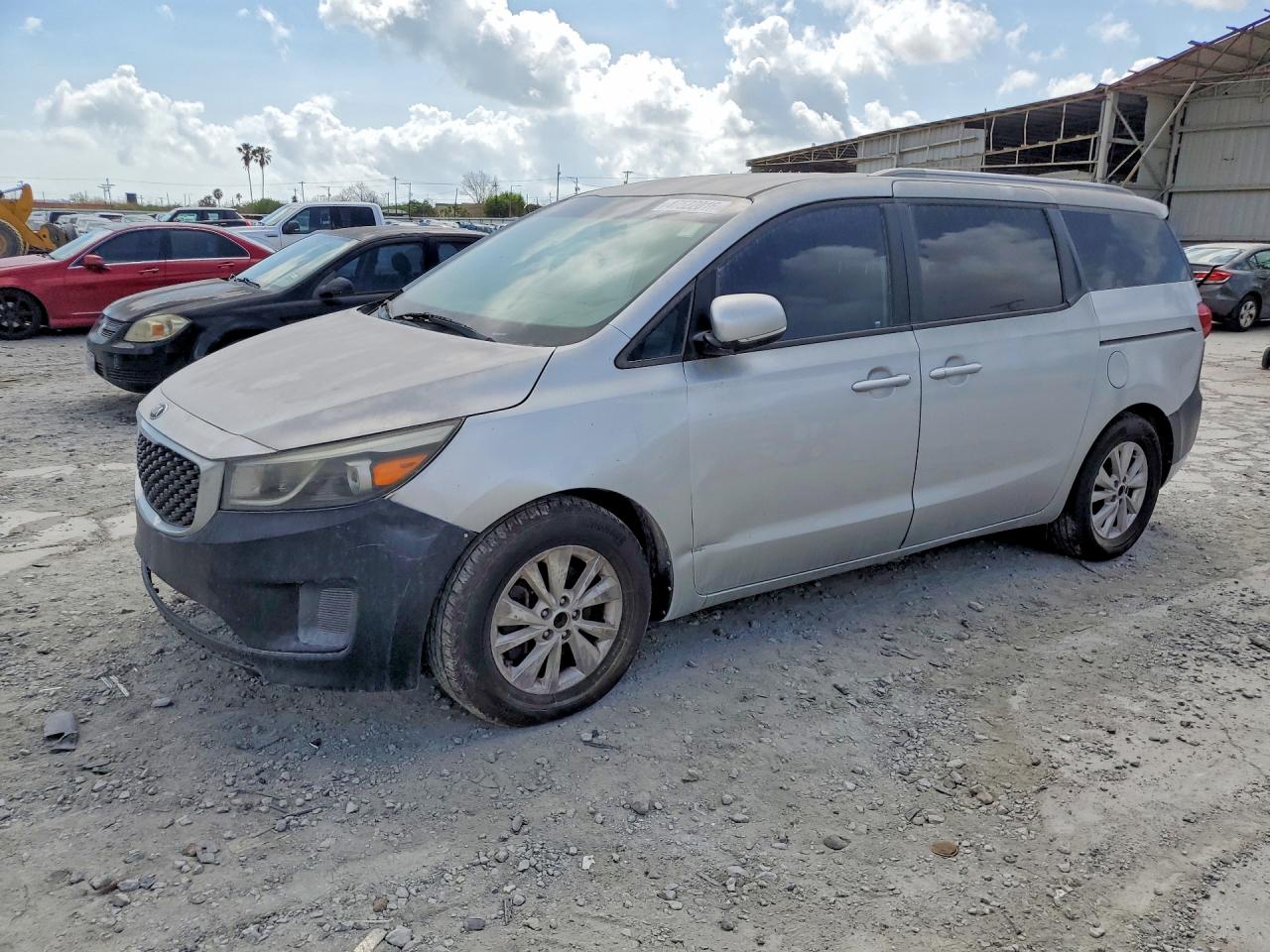KIA SEDONA 2016