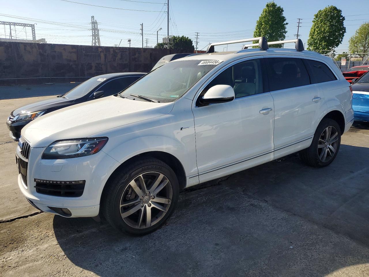 AUDI Q7 2015