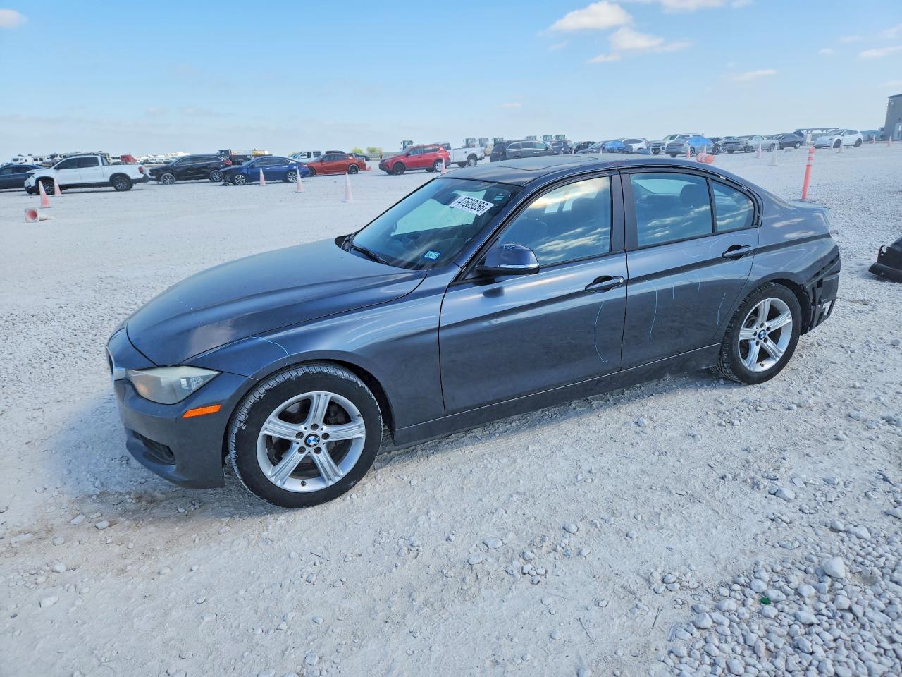 BMW 328 2013