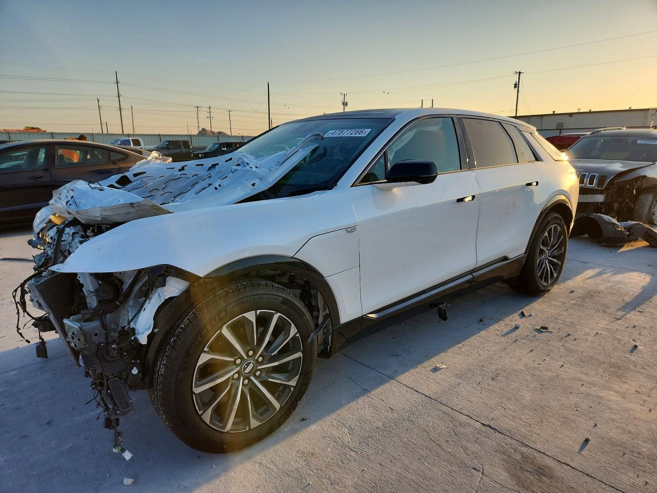 CADILLAC LYRIQ 2024