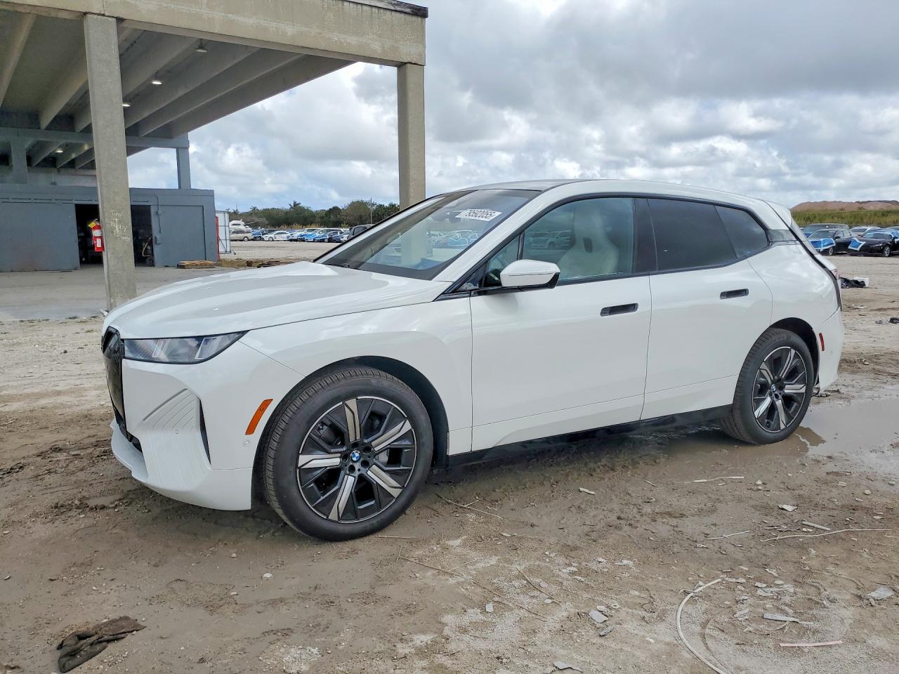 BMW IX 2026
