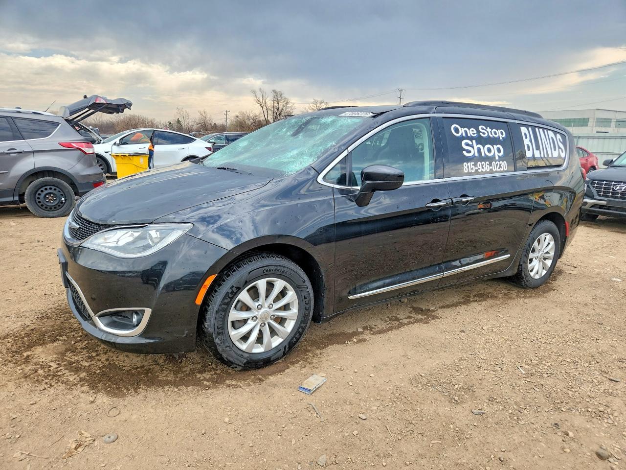 CHRYSLER PACIFICA 2017