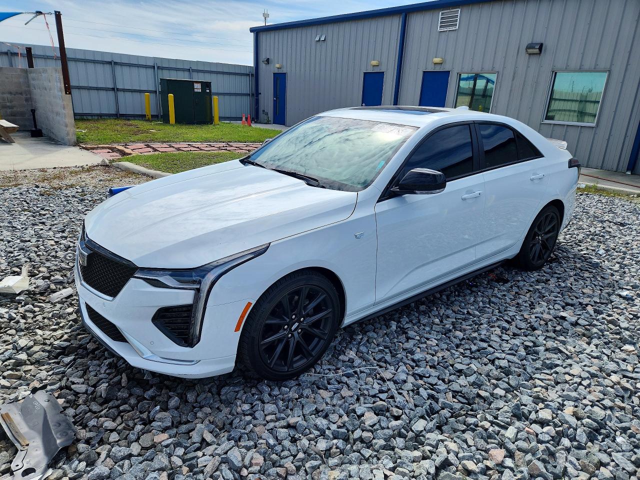 CADILLAC CT4 2025