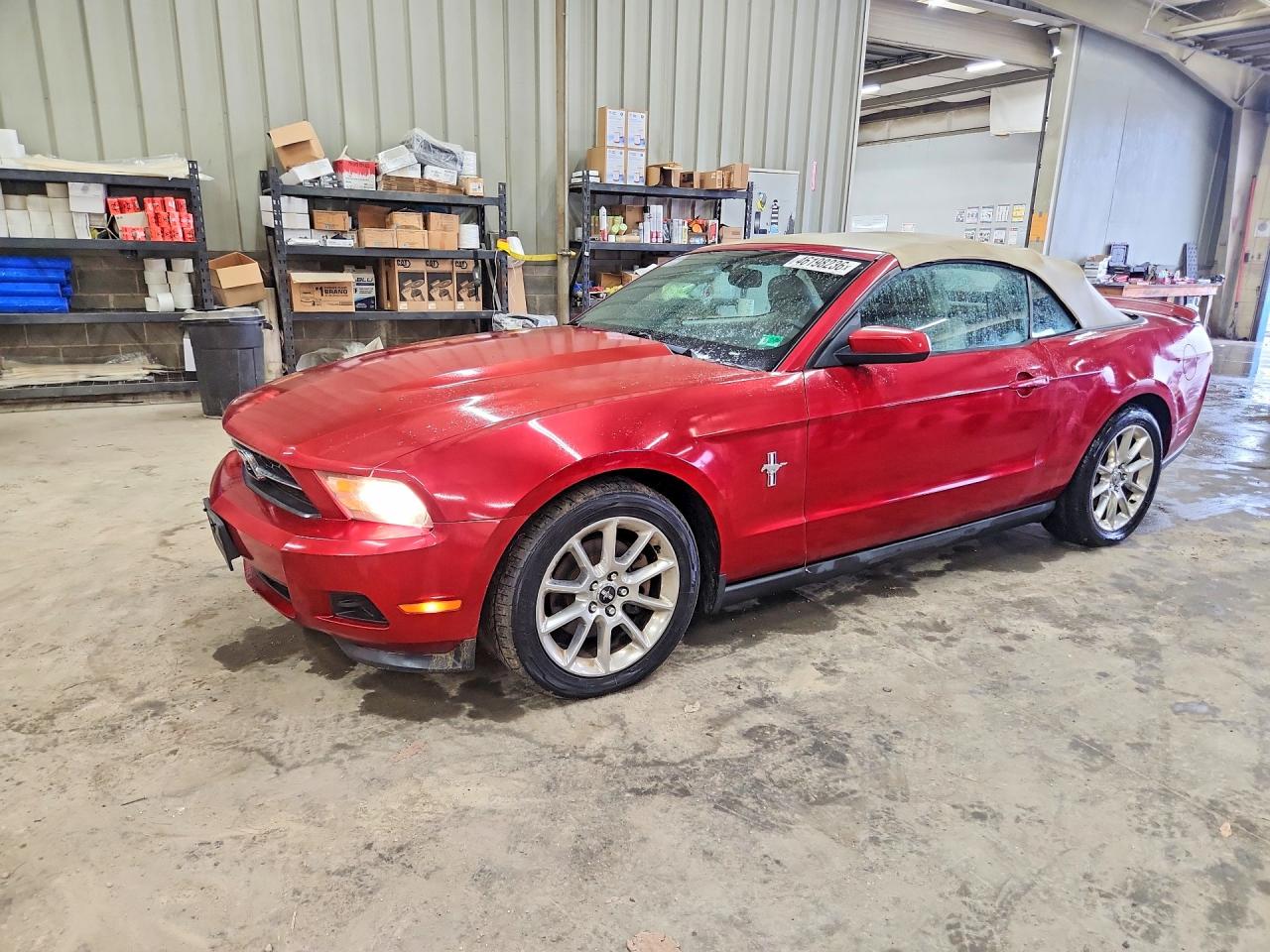 FORD MUSTANG 2011