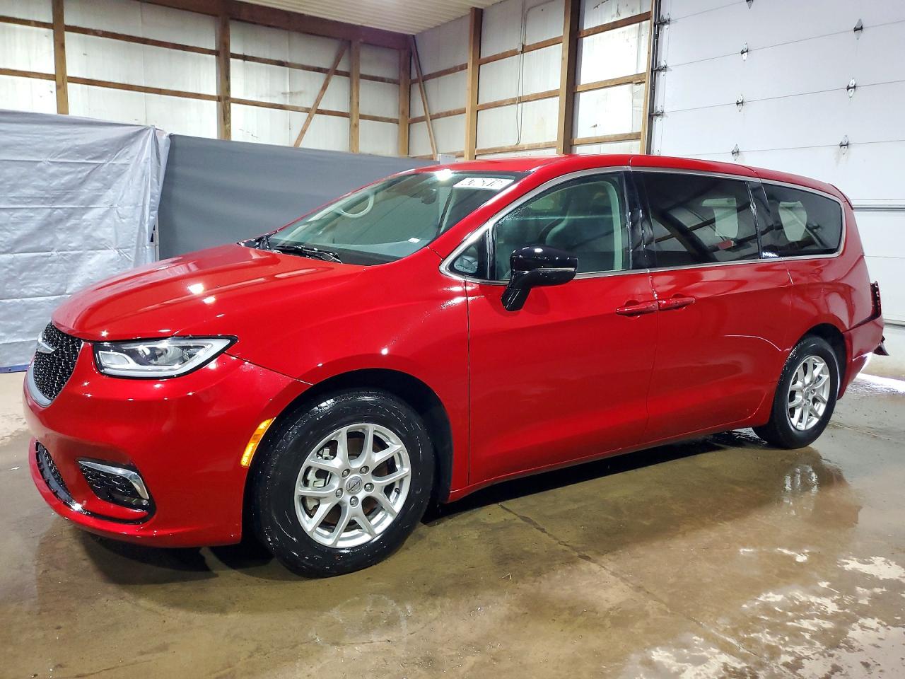 CHRYSLER PACIFICA 2024