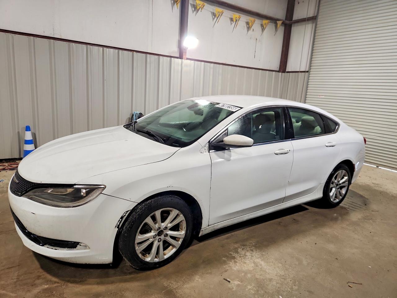 CHRYSLER 200 2016