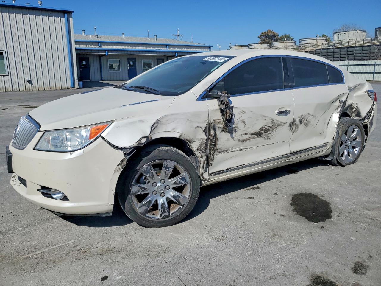 BUICK LACROSSE 2011