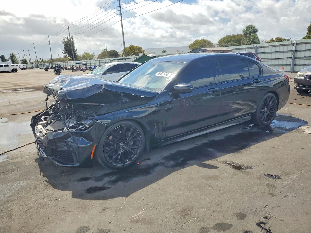 BMW 740 2022