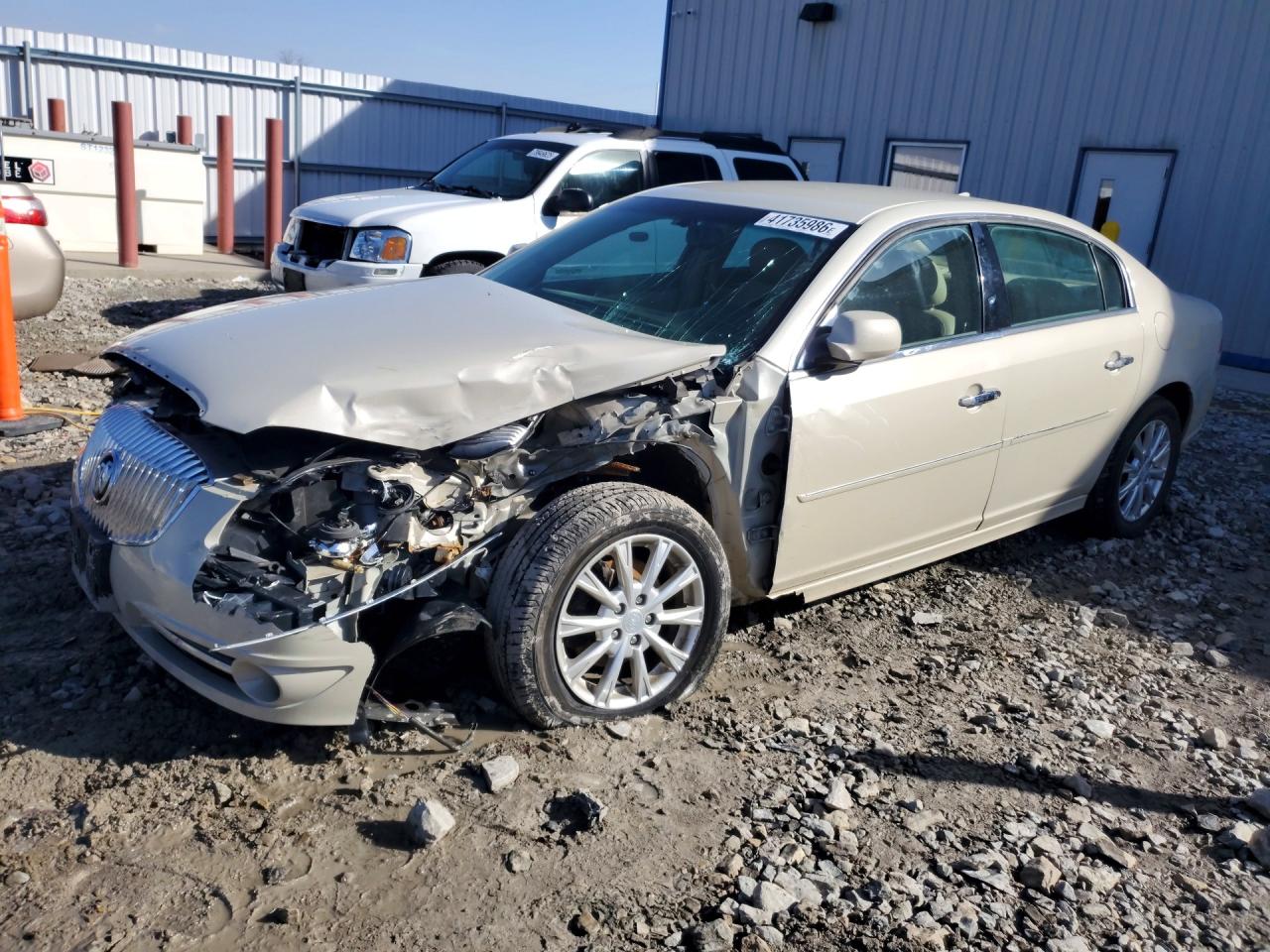 BUICK LUCERNE 2011