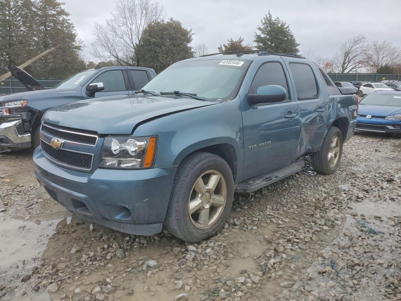 CHEVROLET AVALANCHE 2011