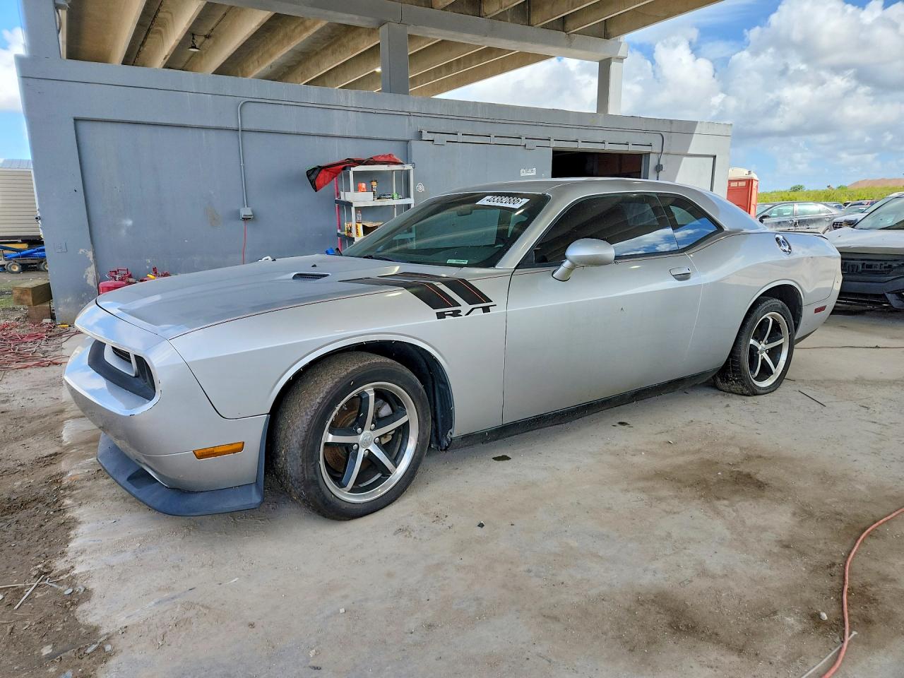 DODGE CHALLENGER 2012