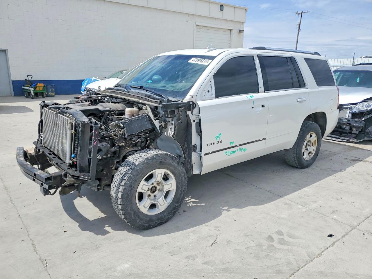 CHEVROLET TAHOE 2017