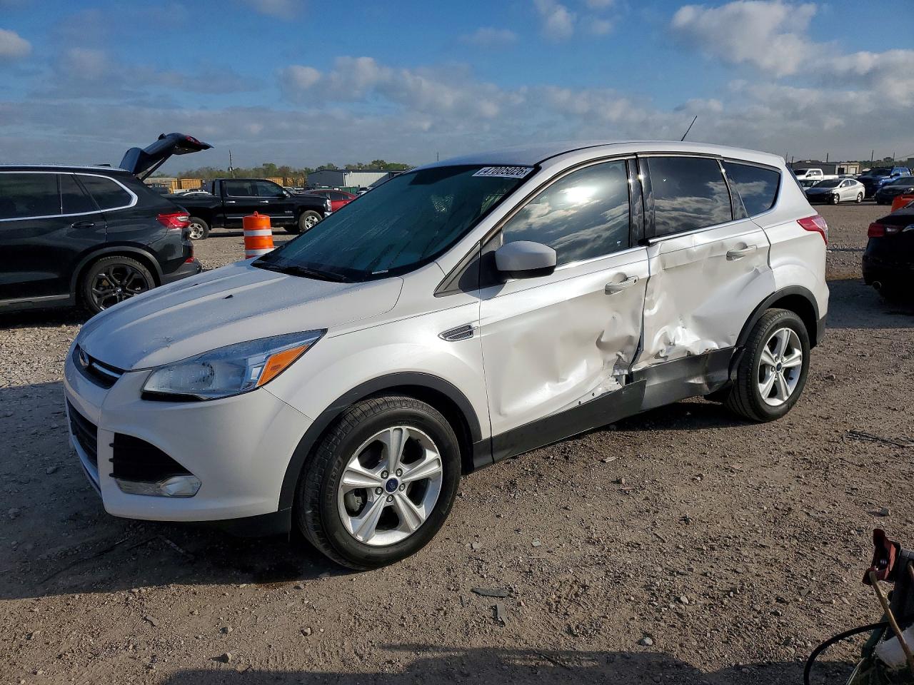 FORD ESCAPE 2016