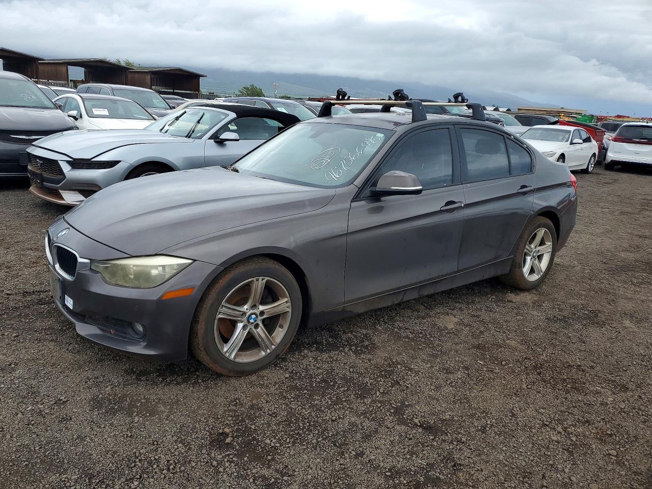 BMW 320 2013