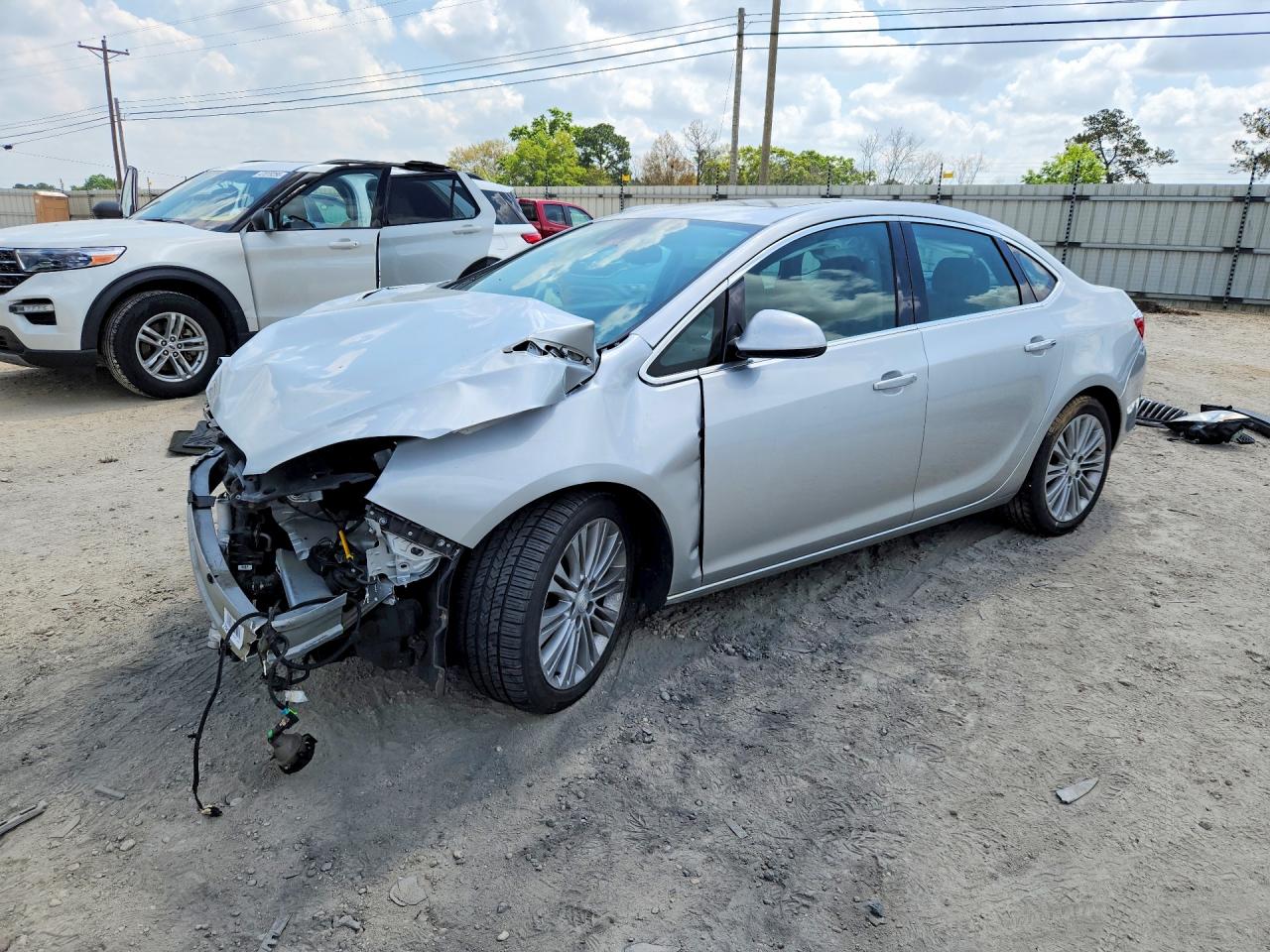 BUICK VERANO 2013