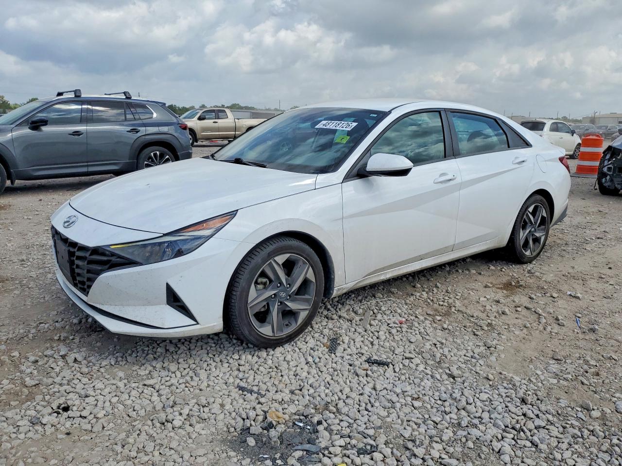 HYUNDAI ELANTRA 2023