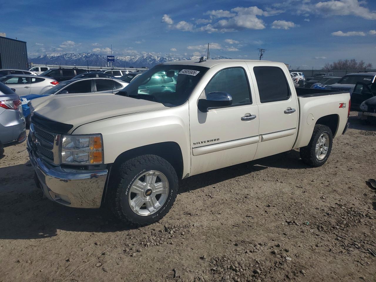 CHEVROLET SILVERADO 2013
