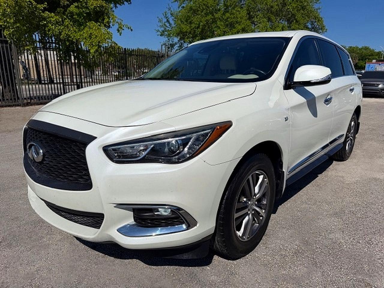 INFINITI QX60 2020