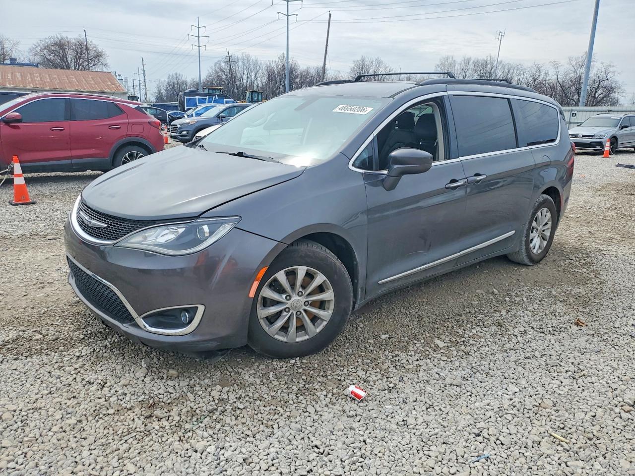 CHRYSLER PACIFICA 2017
