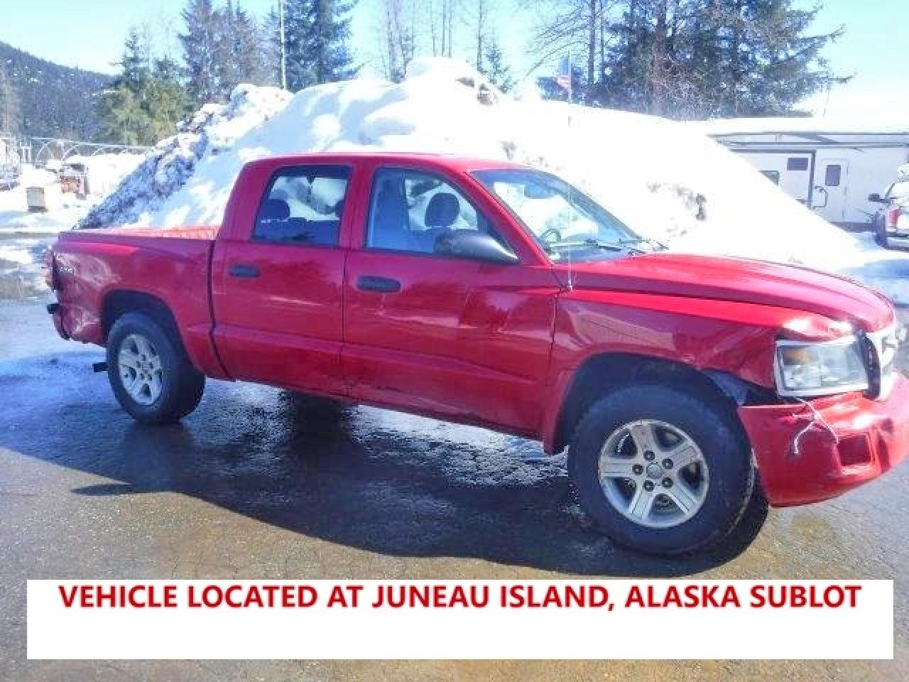DODGE DAKOTA 2011