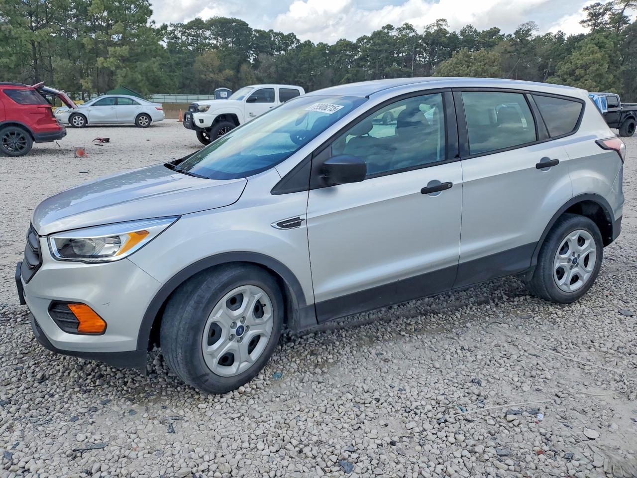 FORD ESCAPE 2017