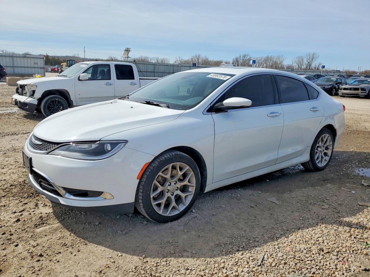 CHRYSLER 200 2015