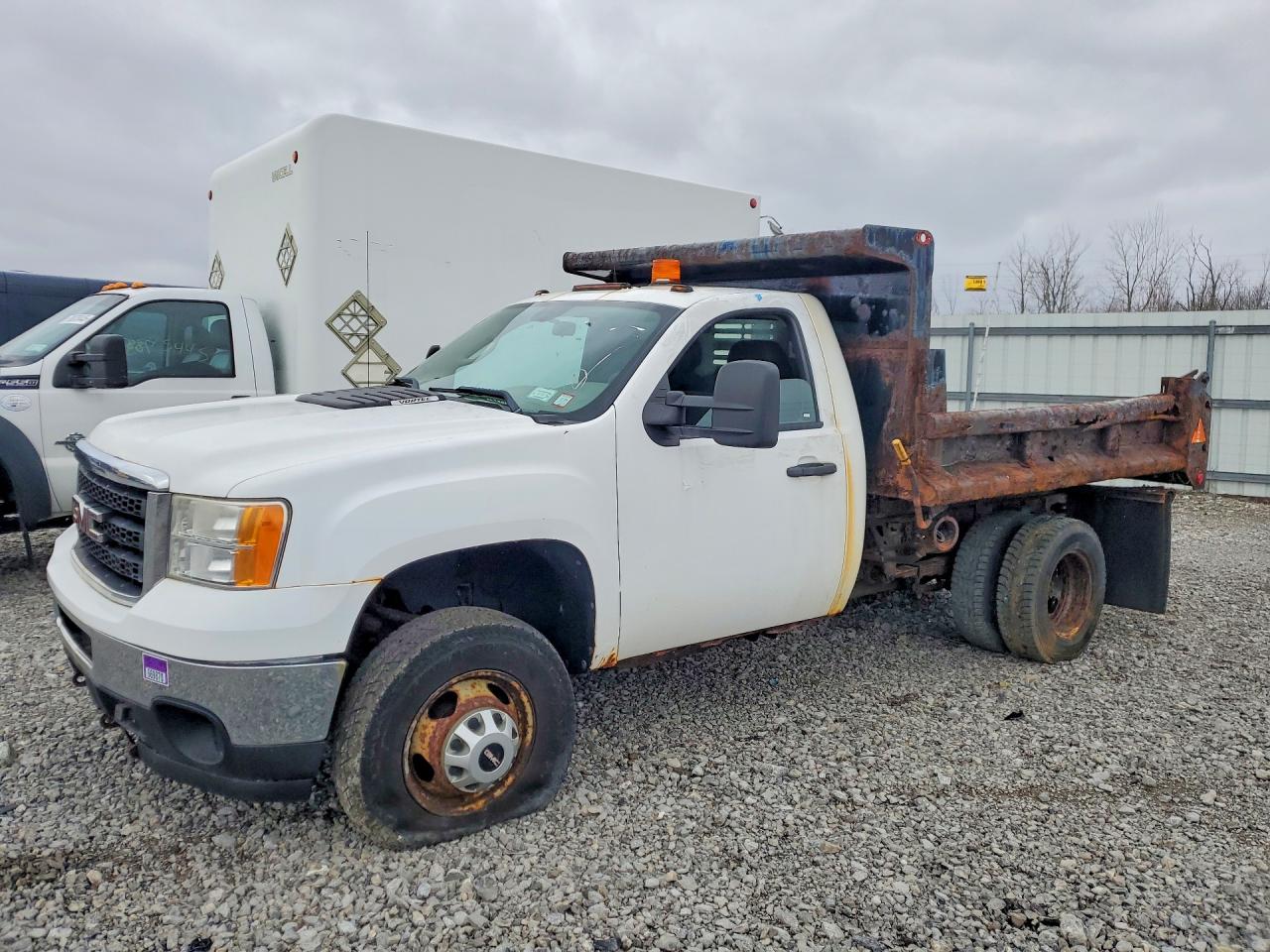 GMC SIERRA 2013