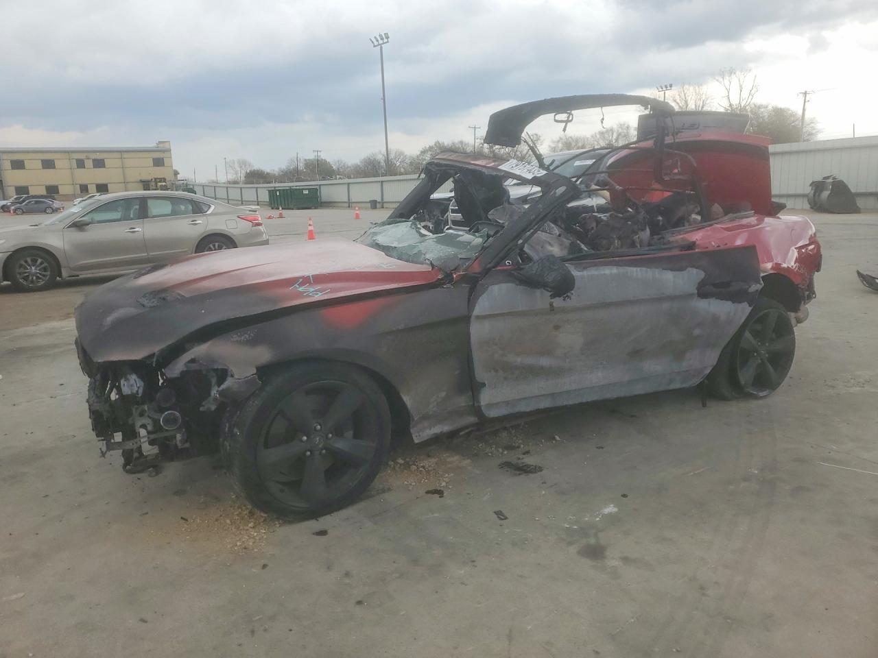 FORD MUSTANG 2021