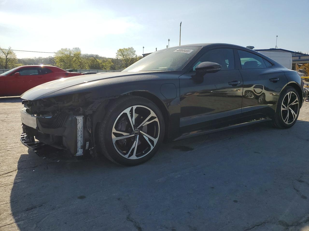 AUDI E-TRON GT 2022
