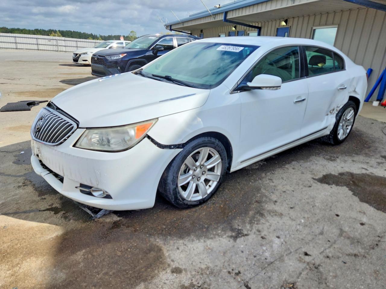 BUICK LACROSSE 2013