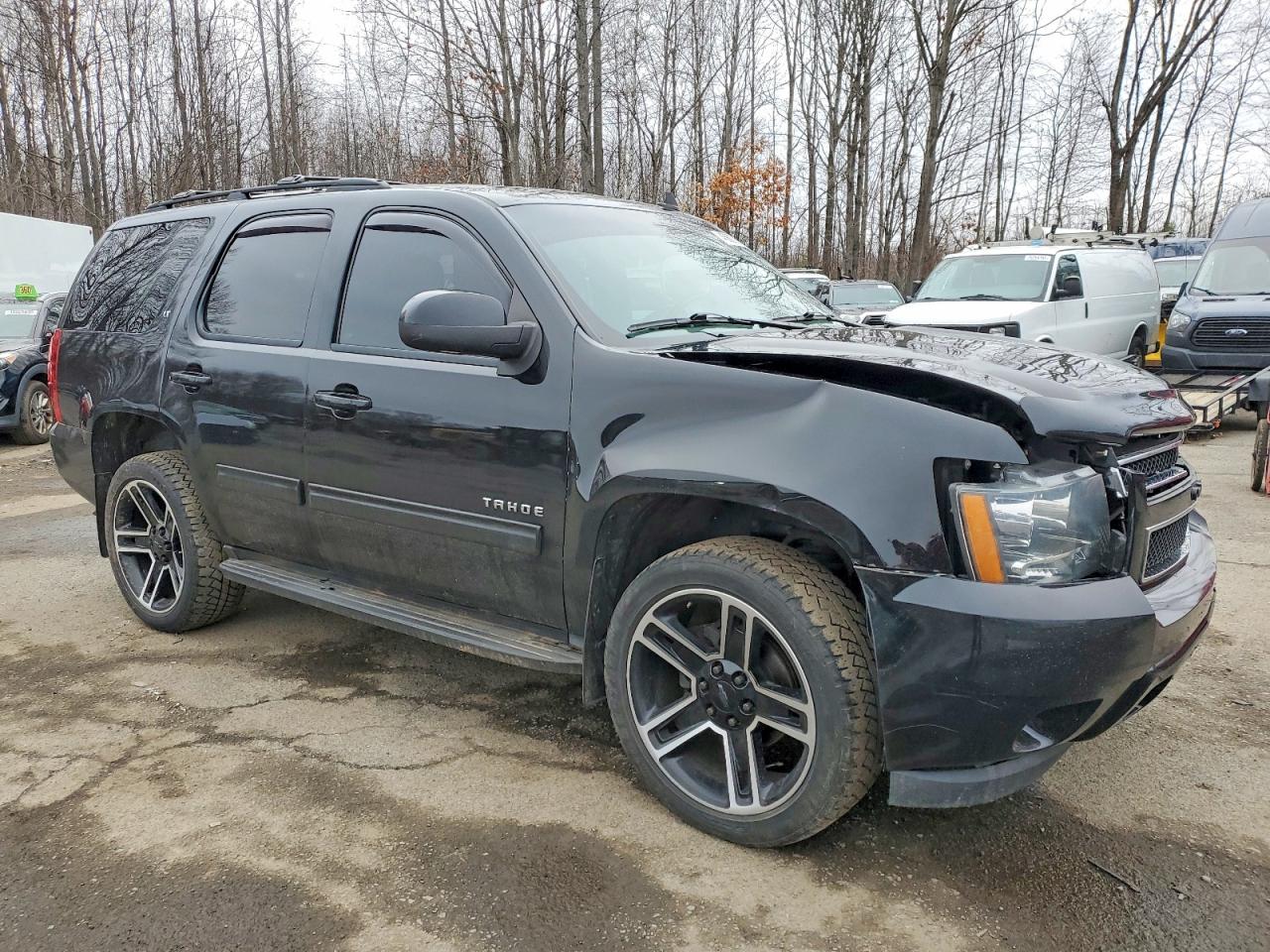 CHEVROLET TAHOE 2012