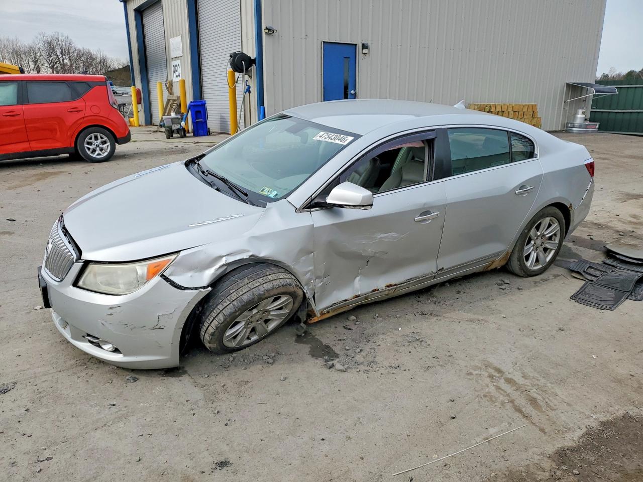 BUICK LACROSSE 2010