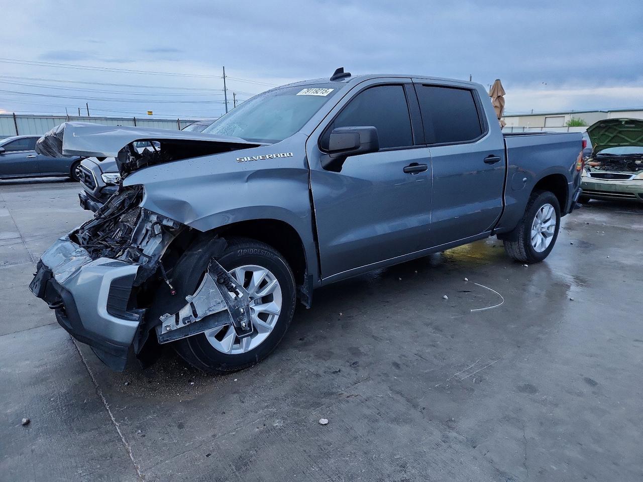 CHEVROLET SILVERADO 2021