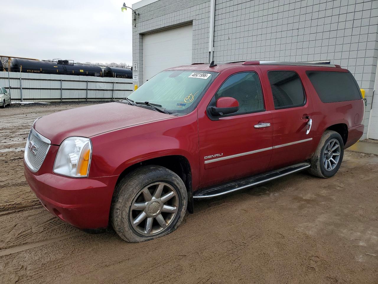 GMC YUKON XL 2010