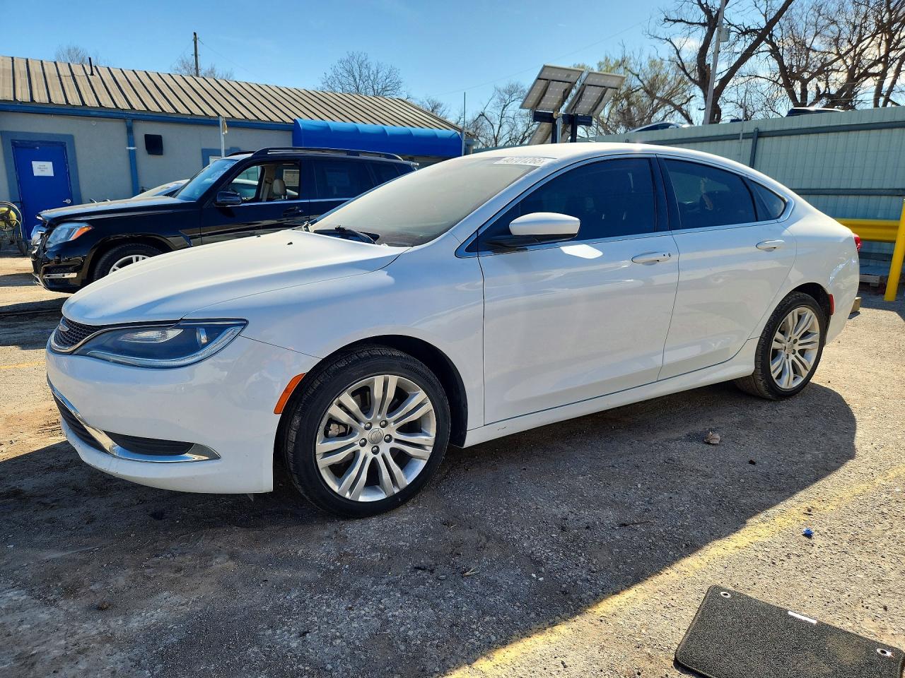 CHRYSLER 200 2015