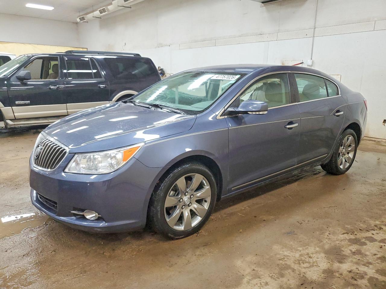BUICK LACROSSE 2013