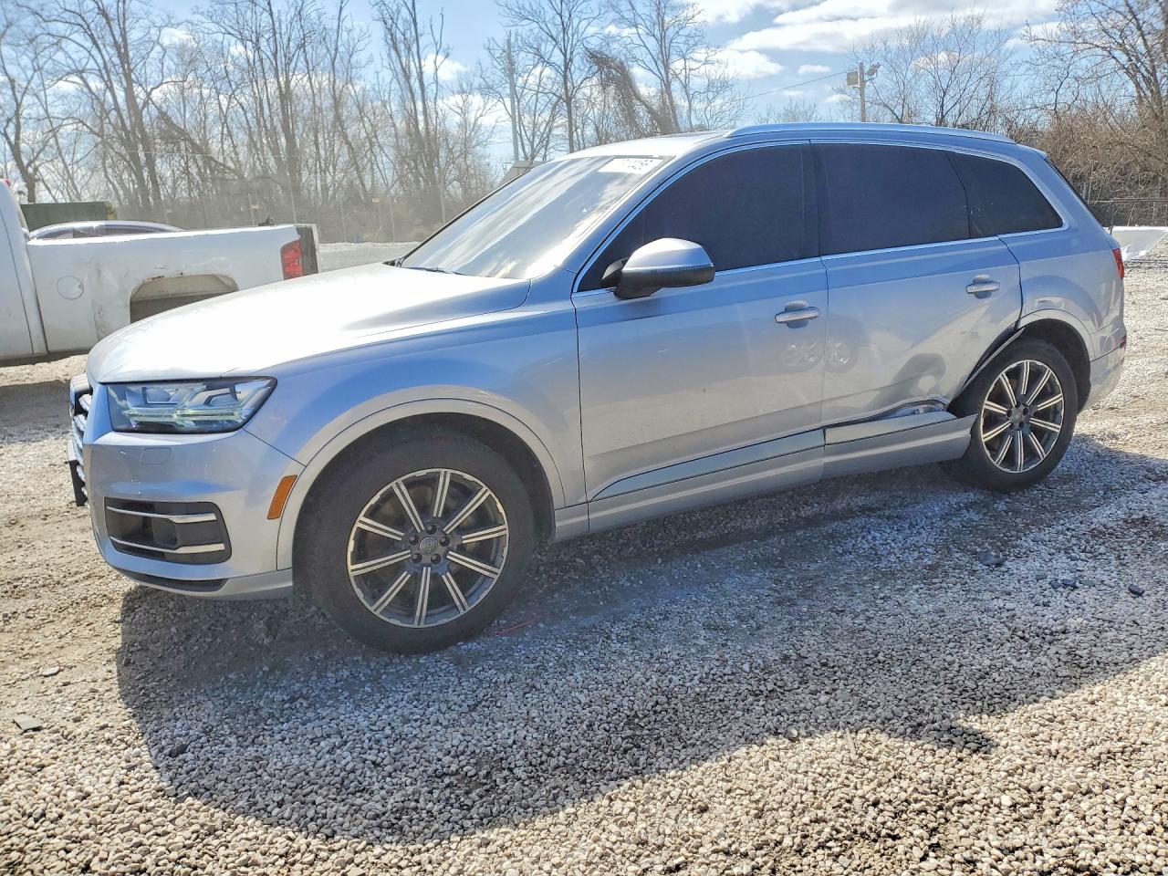 AUDI Q7 2018