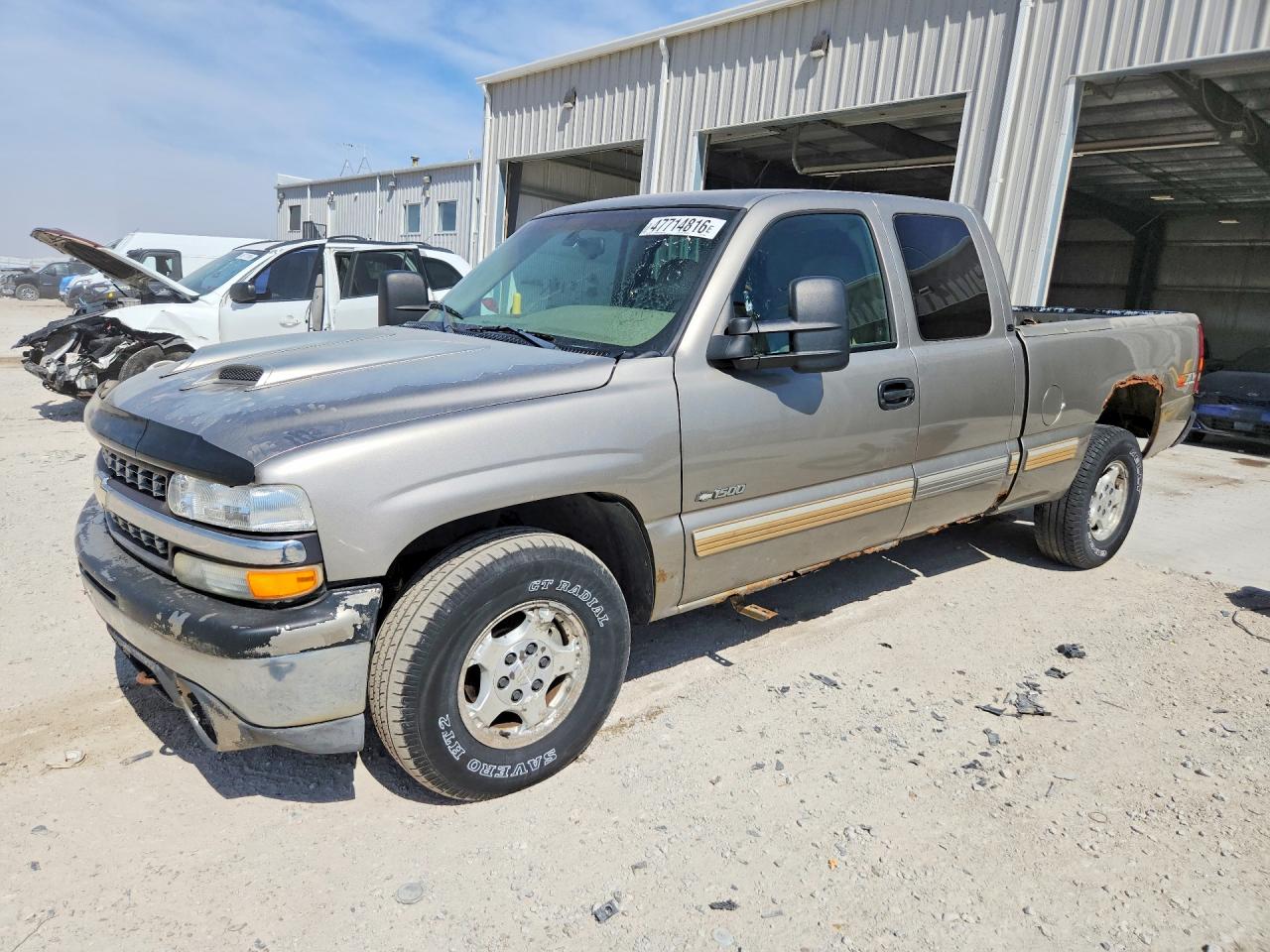 CHEVROLET SILVERADO 2001
