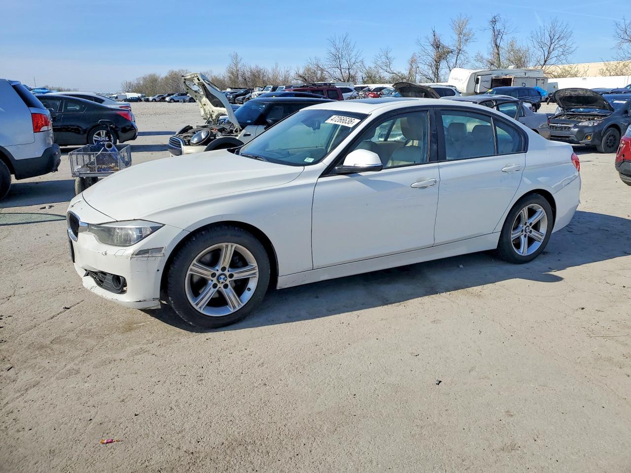 BMW 328 2013