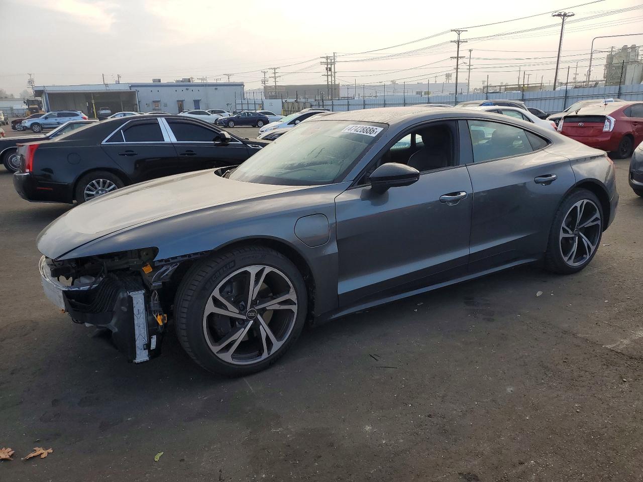 AUDI E-TRON GT 2024