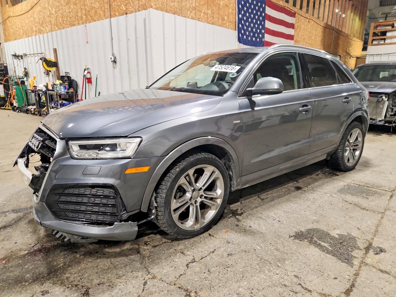 AUDI Q3 2016
