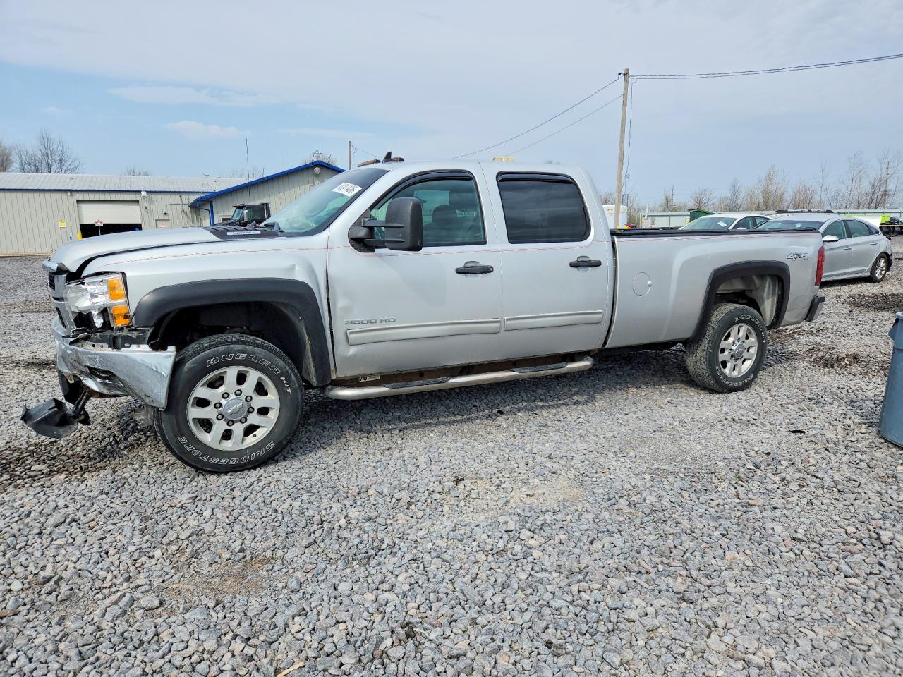 CHEVROLET SILVERADO 2011