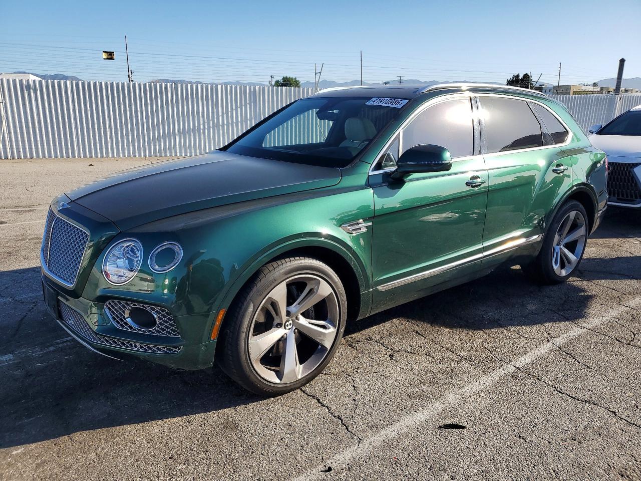BENTLEY BENTAYGA 2018