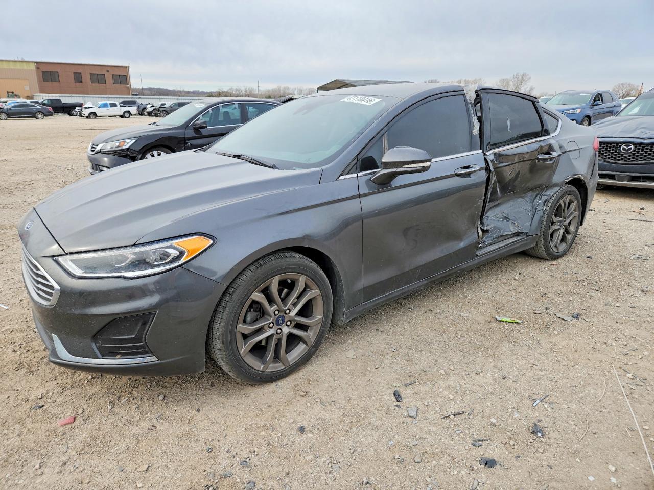 FORD FUSION 2020