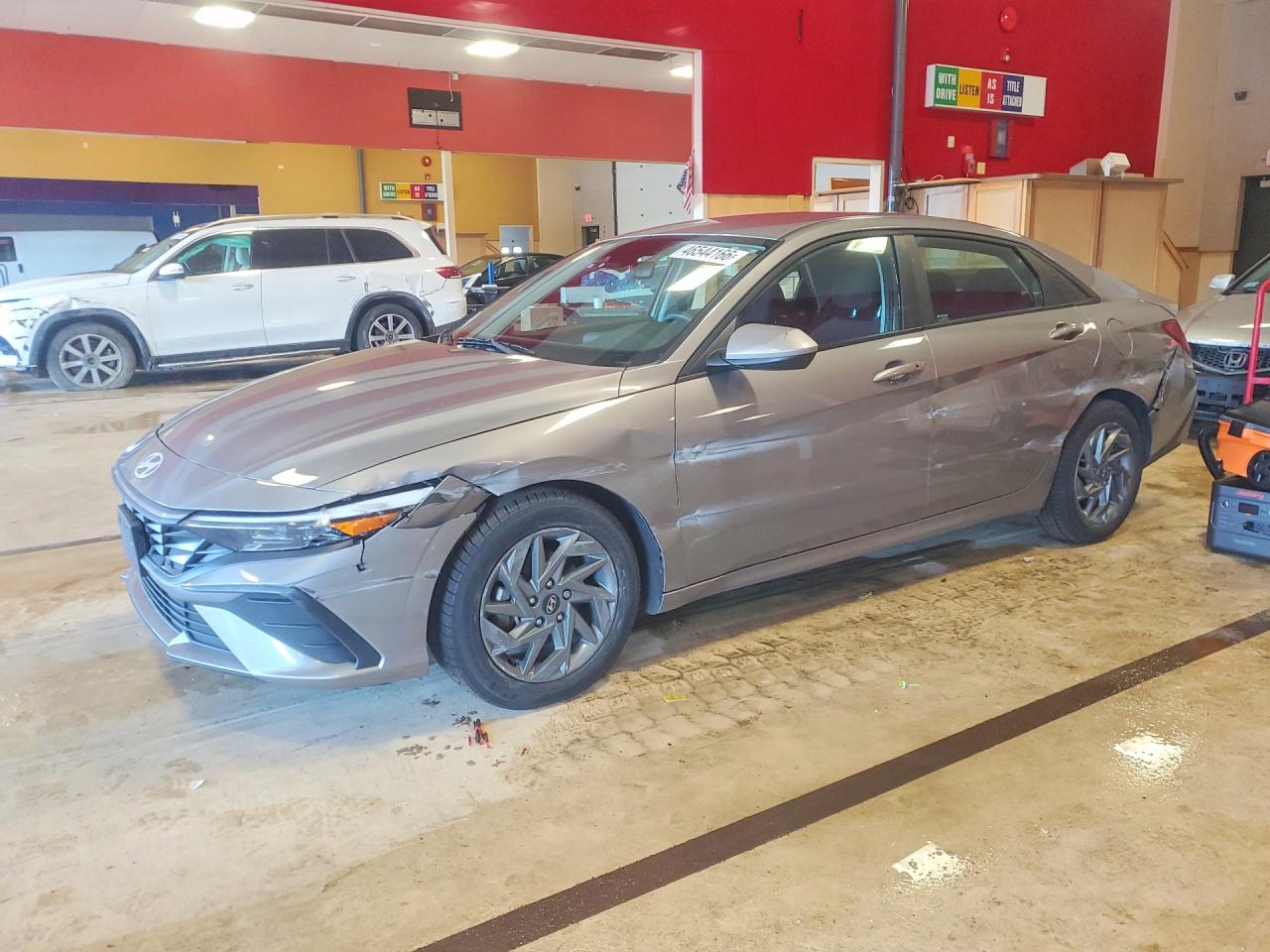 HYUNDAI ELANTRA 2024